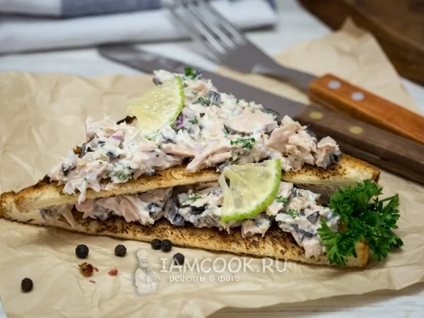 Фото блюда: Бутерброды с тунцом и оливками