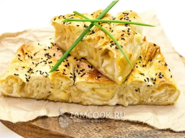 Фото блюда: Пирог из тортильи с сыром