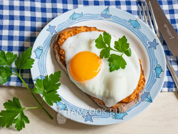 Фото блюда: Бутерброды с рыбными консервами и яйцом