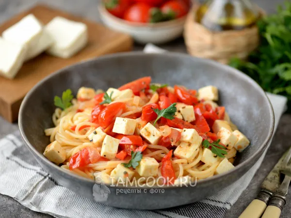 Фото блюда: Паста с адыгейским сыром