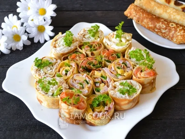 Фото блюда: Роллы из блинчиков с разной начинкой