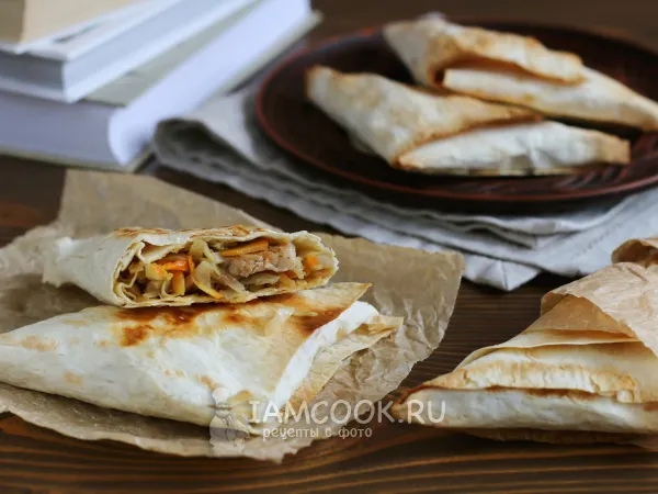 Фото блюда: Пирожки из лаваша с индейкой и капустой (ребенку в школу)