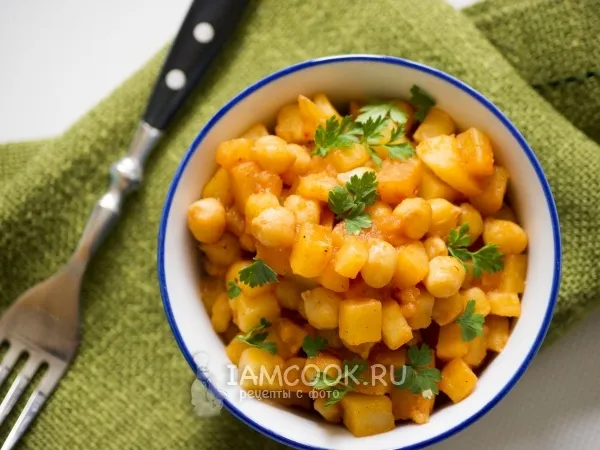 Фото блюда: Тушеный картофель с нутом