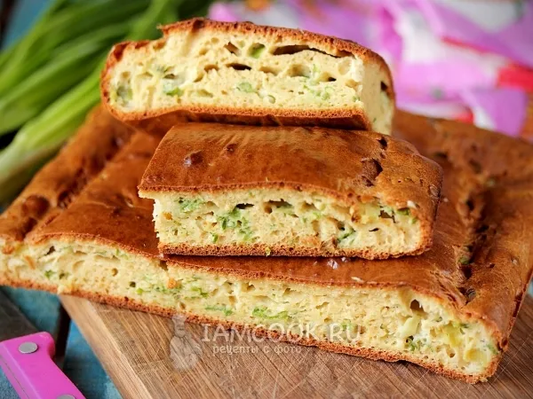 Фото блюда: Заливной луковый пирог