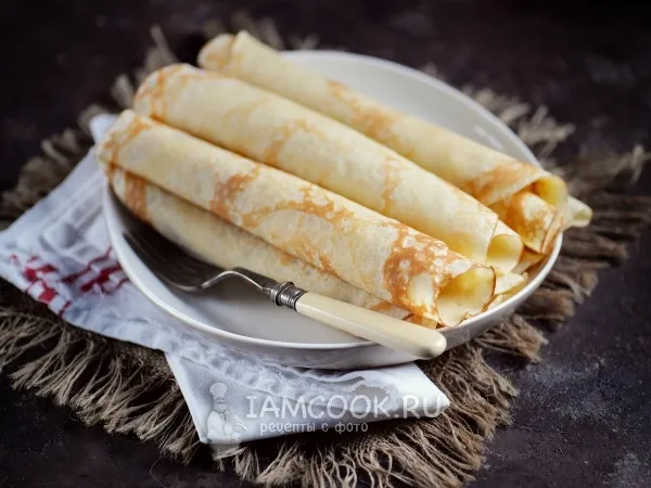 Фото блюда: Пышные дрожжевые блины на молоке