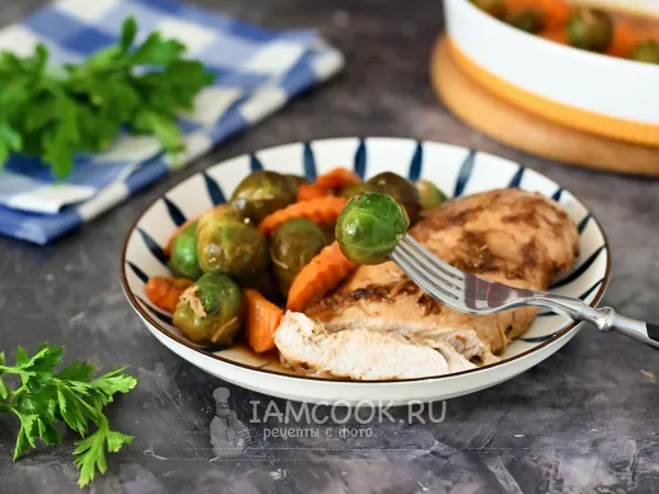 Фото блюда: Курица с брюссельской капустой в духовке