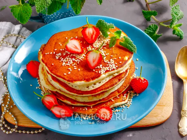 Фото блюда: Панкейки на кефире с кунжутом