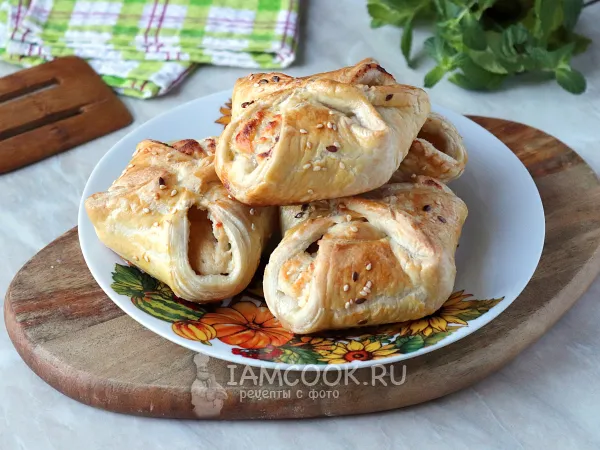 Фото блюда: Слойки с бананом и творогом