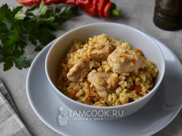 Фото блюда: Булгур с курицей в мультиварке