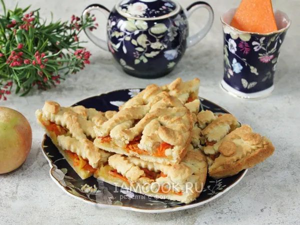 Фото блюда: Песочный пирог с тыквой и яблоками