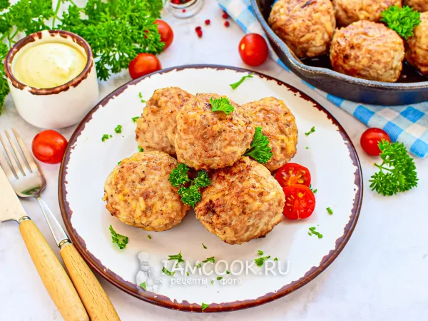 Фото блюда: Тефтели без подливки на сковороде