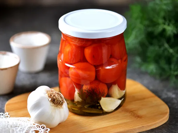 Фото блюда: Помидоры черри с чесноком на зиму