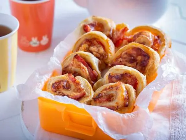 Фото блюда: Плюшки с ветчиной и сыром