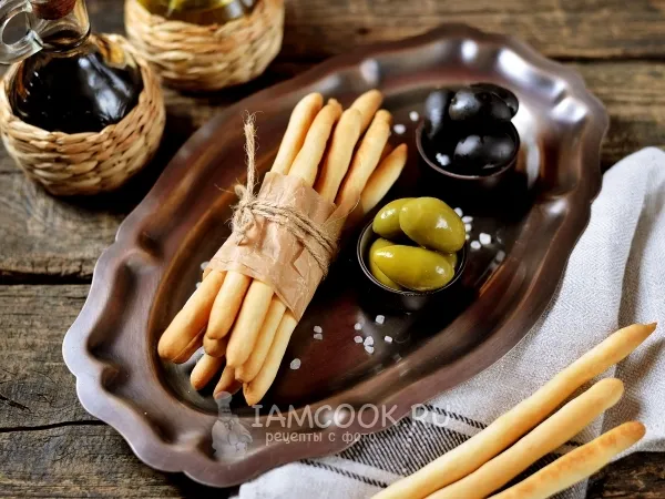 Фото блюда: Хлебные палочки (классические)