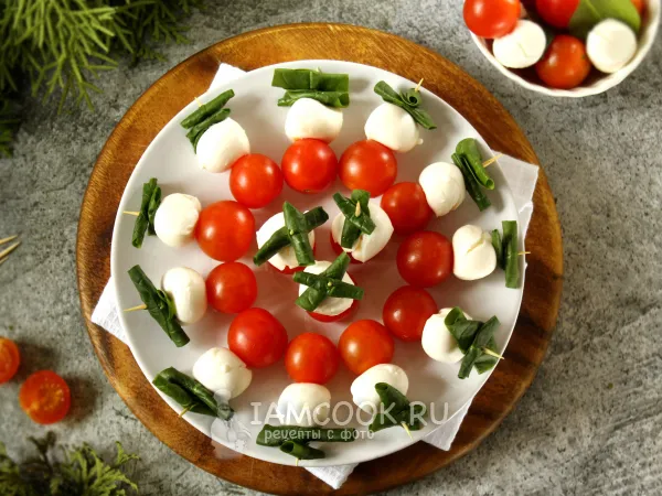 Фото блюда: Канапе капрезе