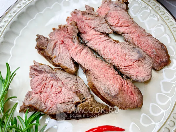 Фото блюда: Телятина на гриле с чесноком и розмарином