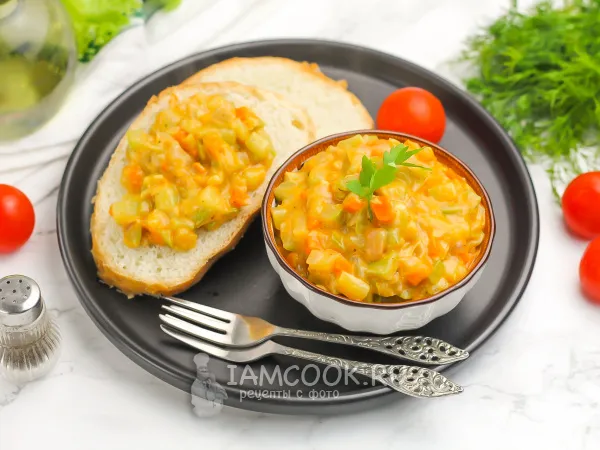 Фото блюда: Кабачковая икра с сыром