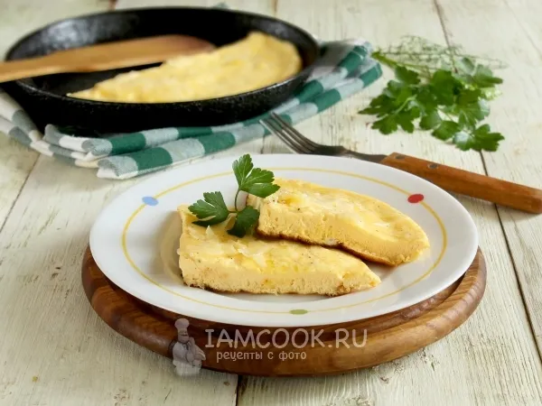 Фото блюда: Омлет на сметане на сковороде