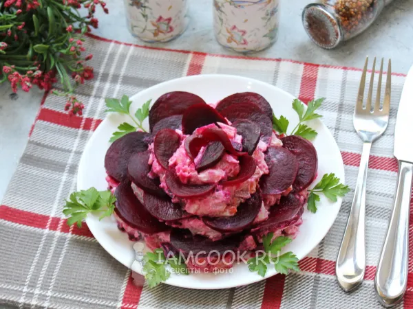 Фото блюда: Салат «Черная роза»