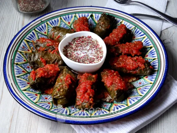 Фото блюда: Долма в томатном соусе