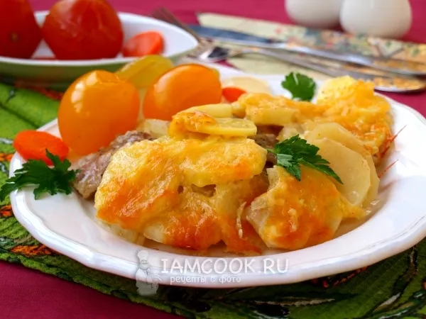 Фото блюда: Мясо по-французски с картофелем