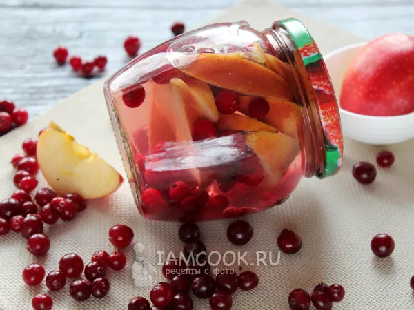 Фото блюда: Компот из яблок с клюквой на зиму