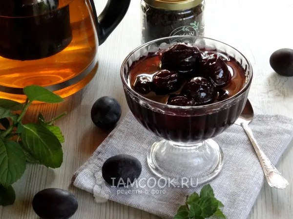 Фото блюда: Варенье из слив с косточками