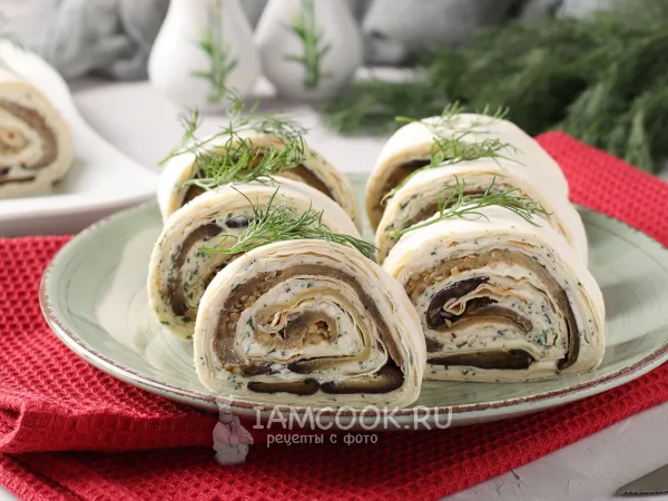 Фото блюда: Рулет из лаваша с баклажанами