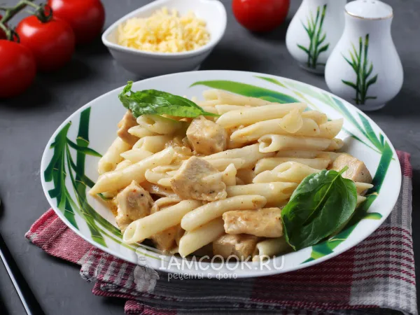 Фото блюда: Макароны с куриным филе и сыром