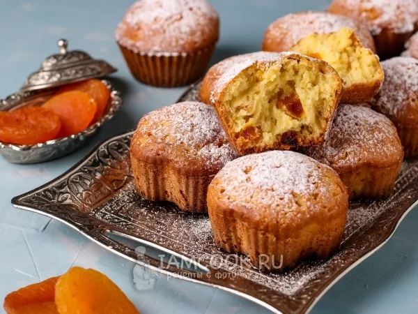 Фото блюда: Сметанные кексы с курагой