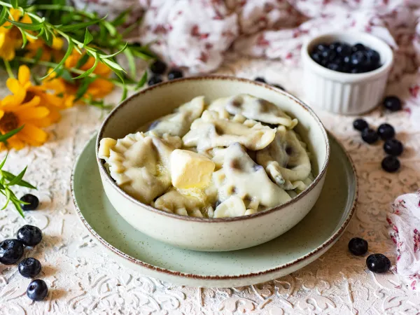 Фото блюда: Вареники с голубикой