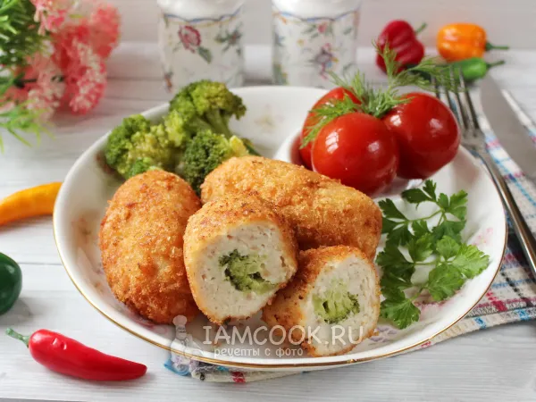 Фото блюда: Куриные котлеты с брокколи