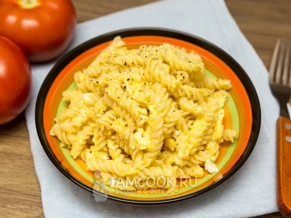 Фото блюда: Жареные макароны с яйцом