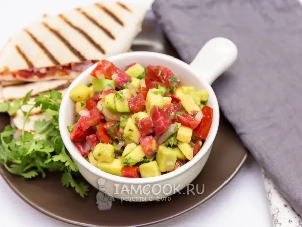 Фото блюда: Сальса из авокадо с помидорами