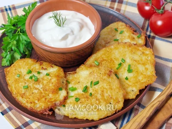 Фото блюда: Драники с луком