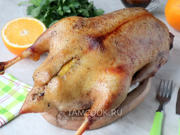 Фото блюда: Гусь с апельсинами, запеченный в духовке