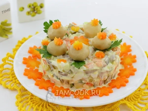 Фото блюда: Салат «Лесная поляна» с грибами