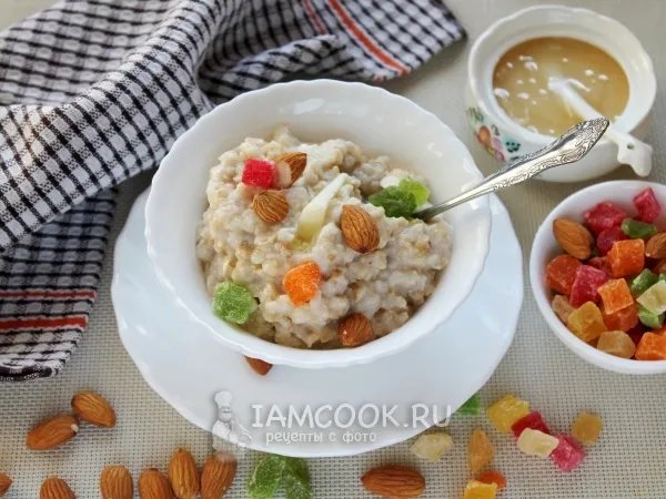 Фото блюда: Вязкая овсяная каша в микроволновке на молоке