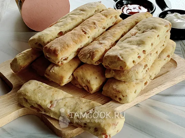 Фото блюда: Палочки на кефире с колбасой