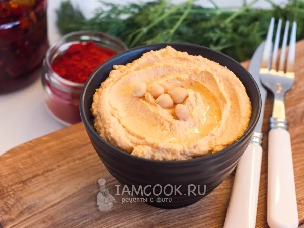 Фото блюда: Хумус с вялеными томатами