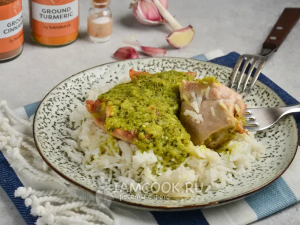 Фото блюда: Зеленое карри с курицей по-тайски