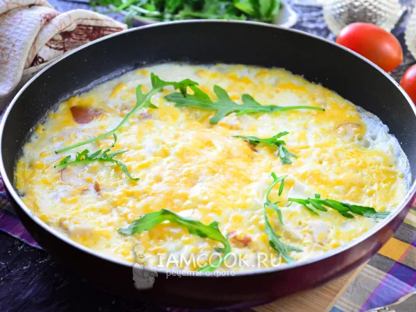 Фото блюда: Омлет с копченой курицей