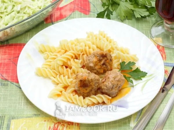 Фото блюда: Фрикадельки в томатно-сметанном соусе