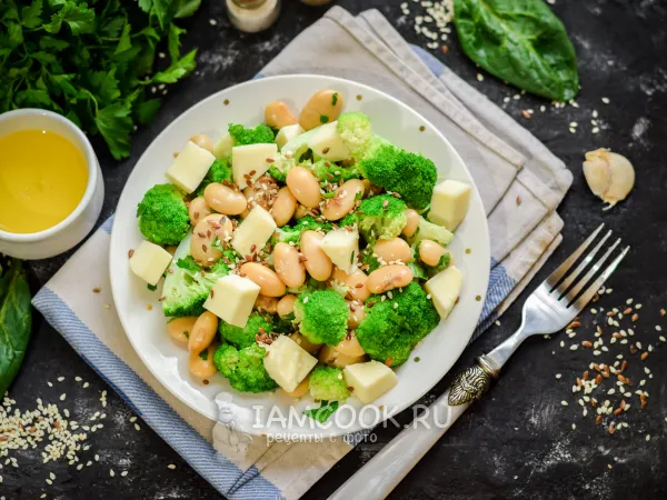 Фото блюда: Салат из брокколи с фасолью