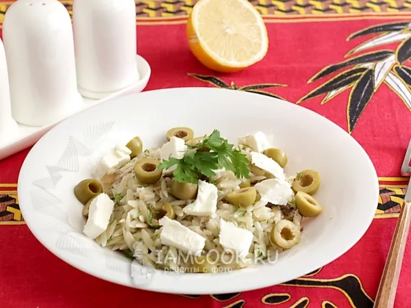 Фото блюда: Салат с пастой орзо и брынзой