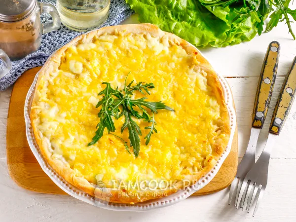 Фото блюда: Пицца с твёрдым сыром и брынзой