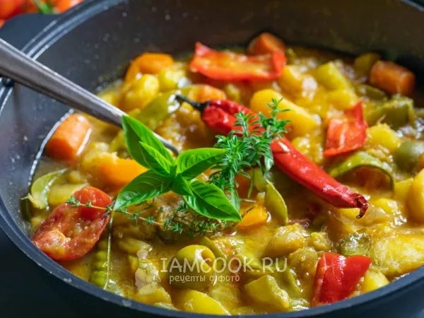 Фото блюда: Тушеные овощи в казане