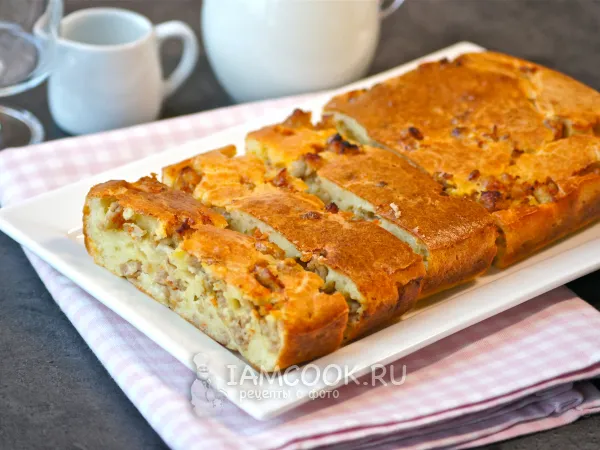 Фото блюда: Заливной пирог с фаршем на молоке