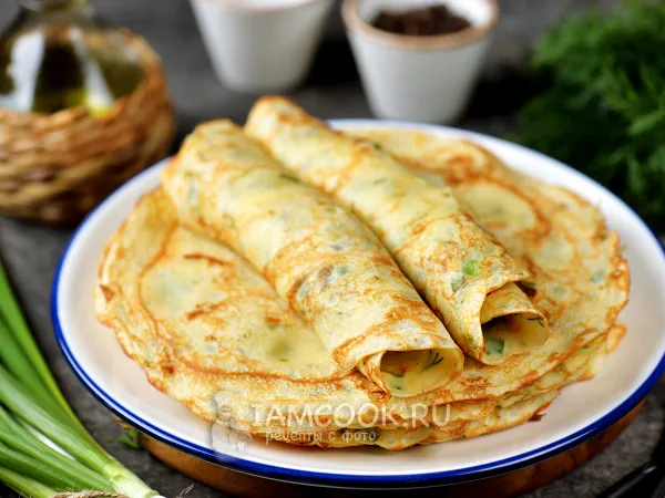 Фото блюда: Блины на кефире с сыром и зеленью