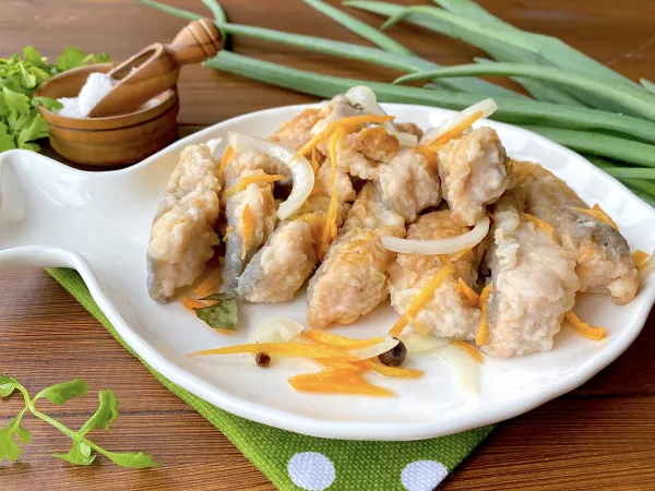 Фото блюда: Маринованная красная рыба (жареная)